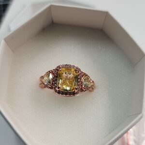 Bomb Party Ring Size 9 Elegant Yellow Gemstone Ring